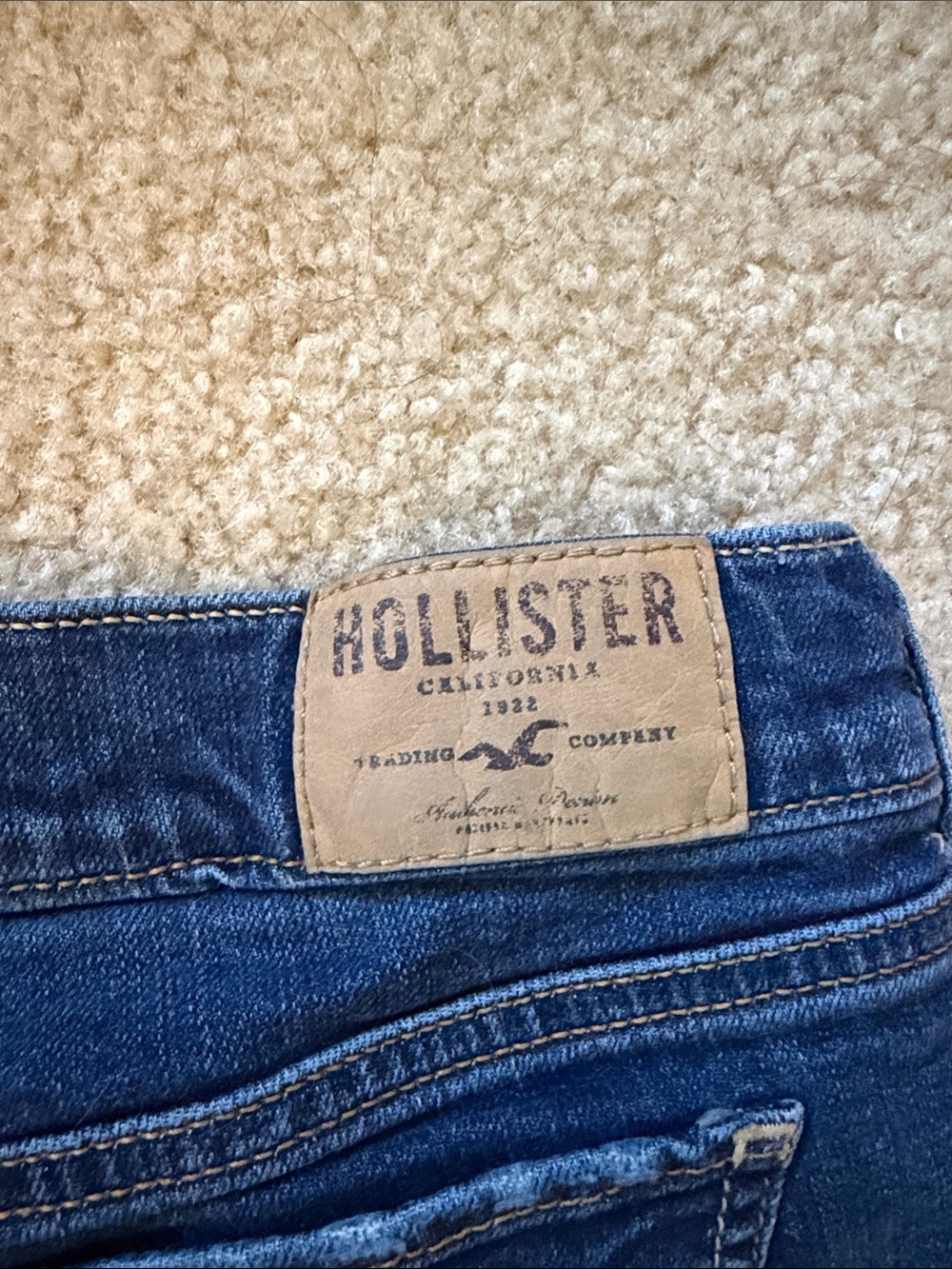 Hollister Women's Blue Distressed Denim Cutoff Shorts - Picture 3 of 6